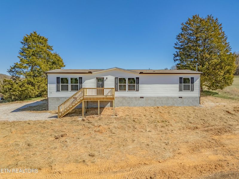 506 Clear Branch Rd, Loudon, TN 37774