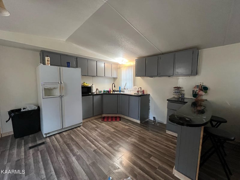 506 Liberty Road Rd, Wartburg, TN 37887