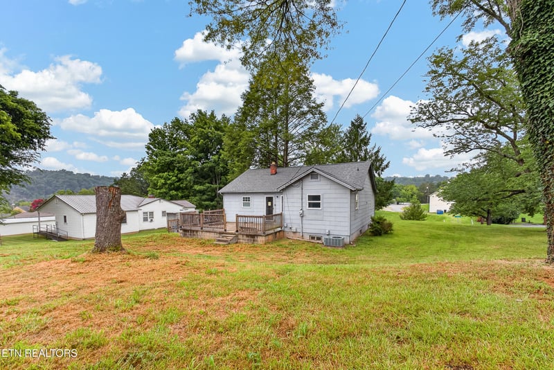 506 Oran Zirkle Rd, Kingston, TN 37763