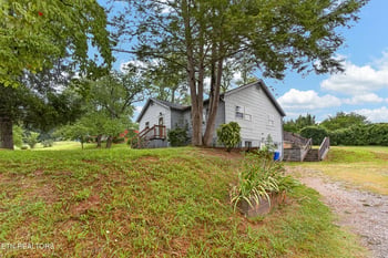 506 Oran Zirkle Rd, Kingston, TN 37763