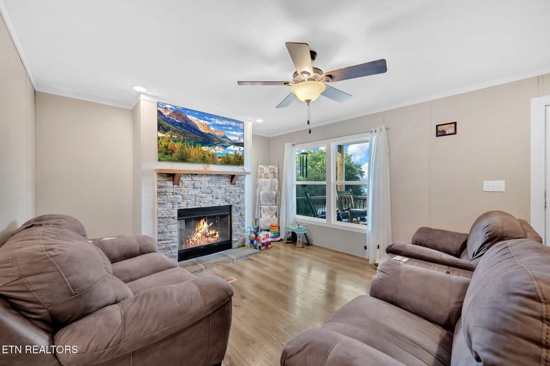 506 Patton Ferry Rd, Kingston, TN 37763