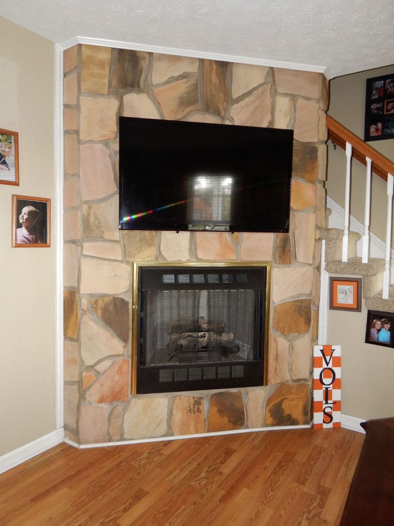 506 Stowers Dr, Corryton, TN 37721