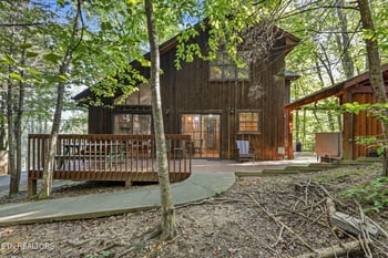 507 Eagle Tr, Gatlinburg, TN 37738