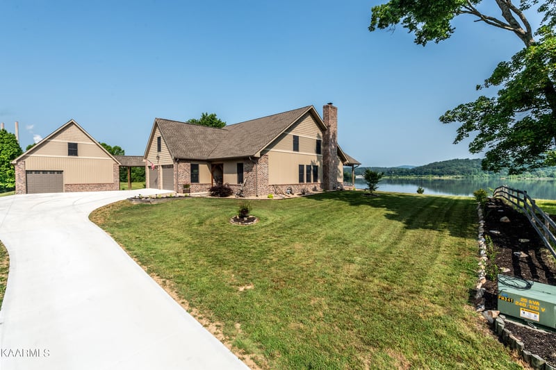 507 Gunters Way, Harriman, TN 37748