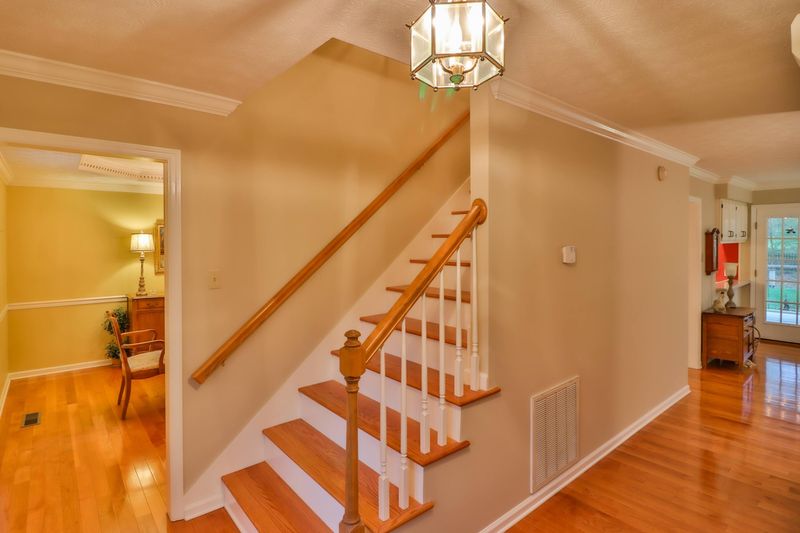 507 Mapletree Dr, Farragut, TN 37934