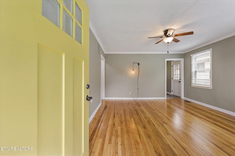 508 E Columbia Ave, Knoxville, TN 37917