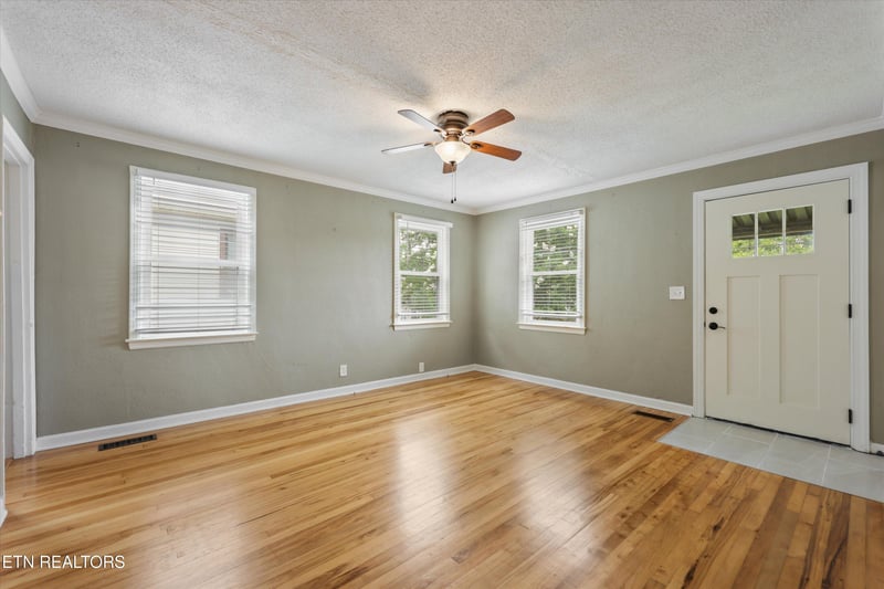 508 E Columbia Ave, Knoxville, TN 37917