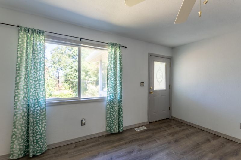 508 Fred Sales Pl, Sevierville, TN 37876