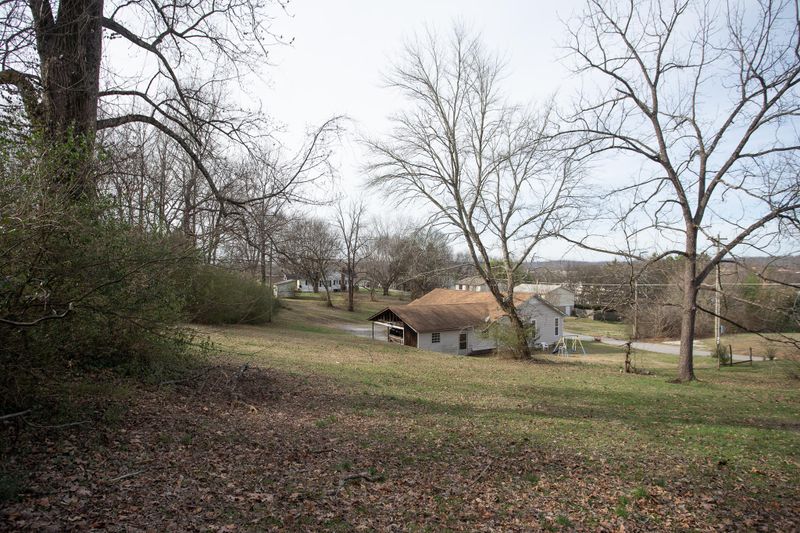 508 Lynman St, Athens, TN 37303
