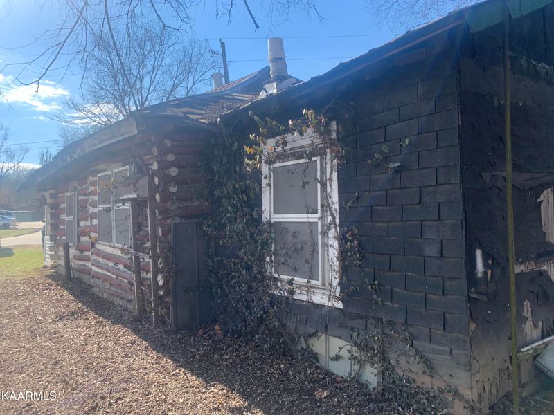508 Railroad St, Sevierville, TN 37862