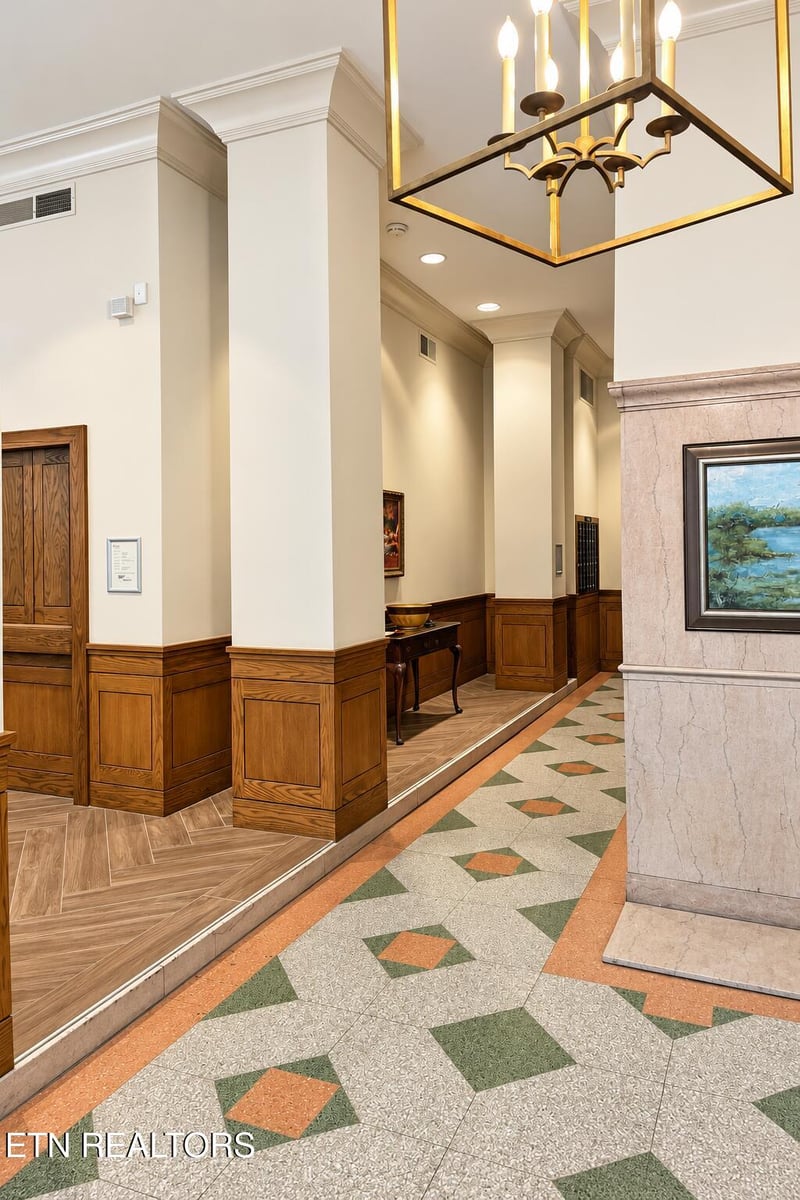 508 Union Ave #205, Knoxville, TN 37902