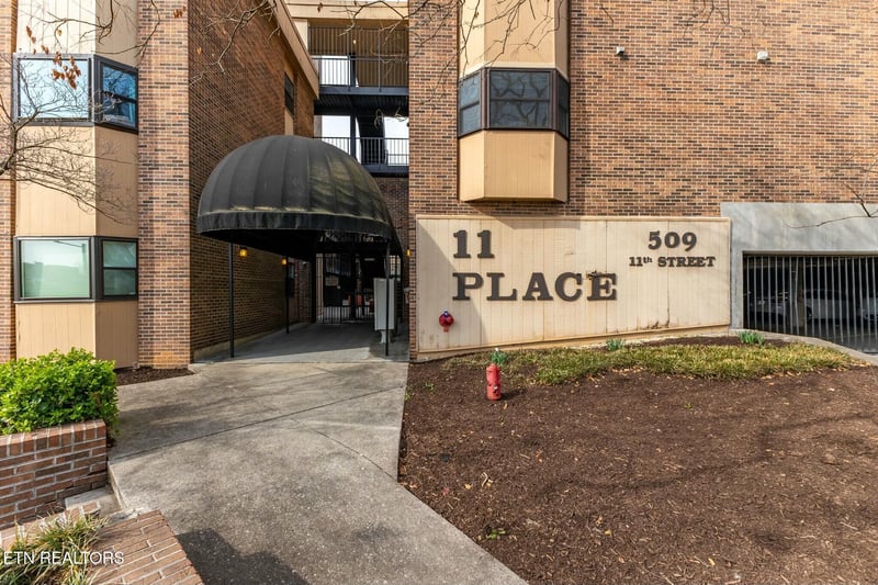 509 11th St #2008, Knoxville, TN 37916