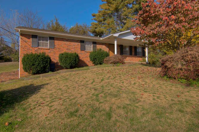 509 Bridgewater Rd, Knoxville, TN 37923