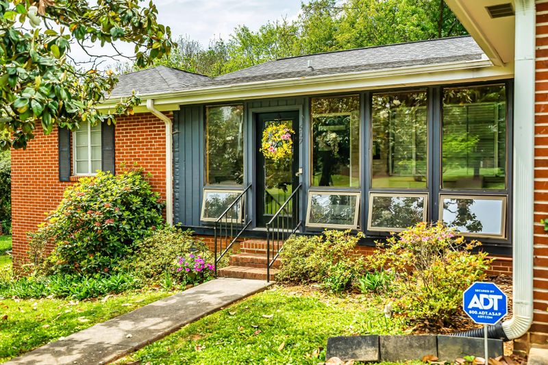 509 Cardinal St, Maryville, TN 37803