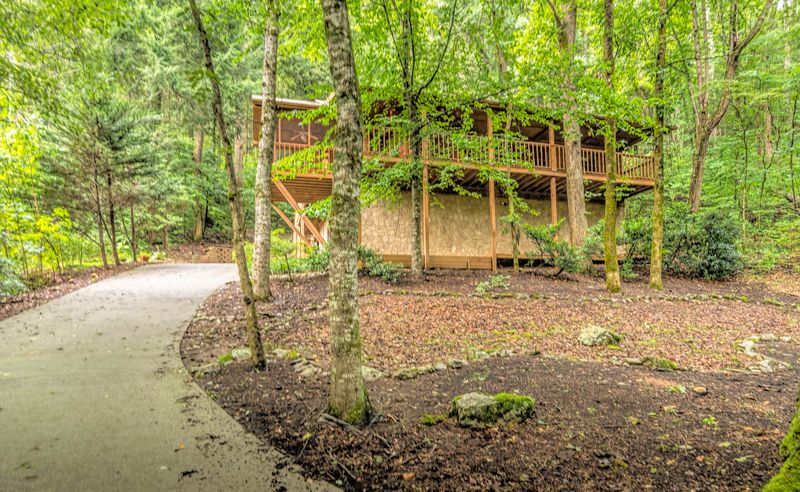 509 Domar Ct, Townsend, TN 37882