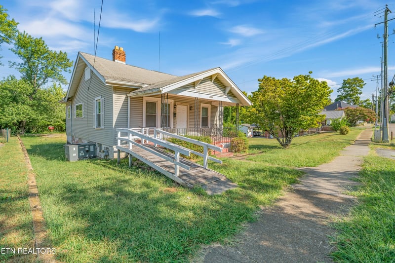 509 E Morelia Ave, Knoxville, TN 37917