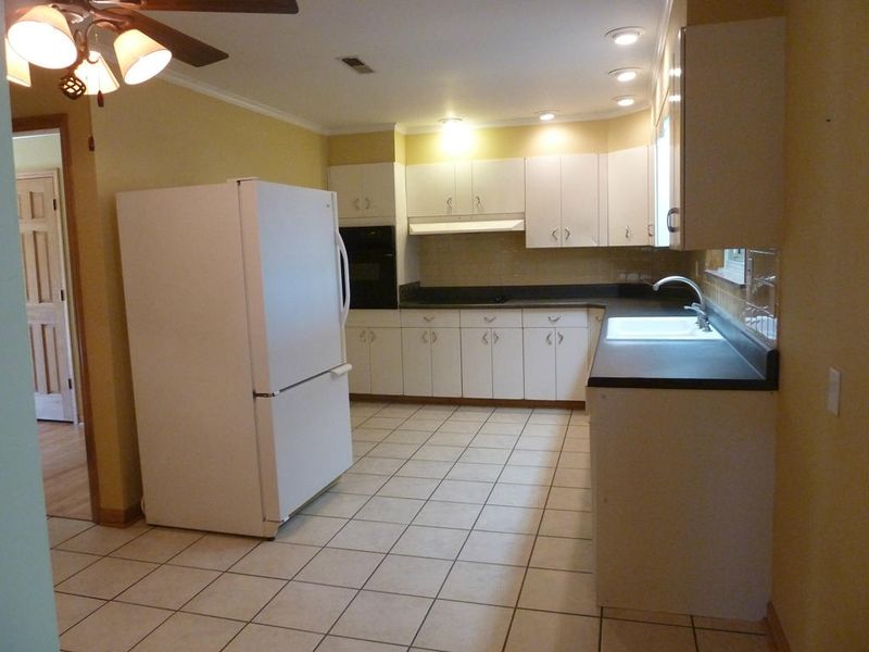 509 W Beaver Creek Dr, Powell, TN 37849
