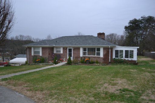 509 Willard St, Maryville, TN 37803