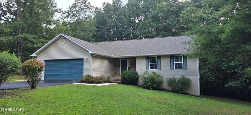 51 Crossbow Cir, Crossville, TN 38555