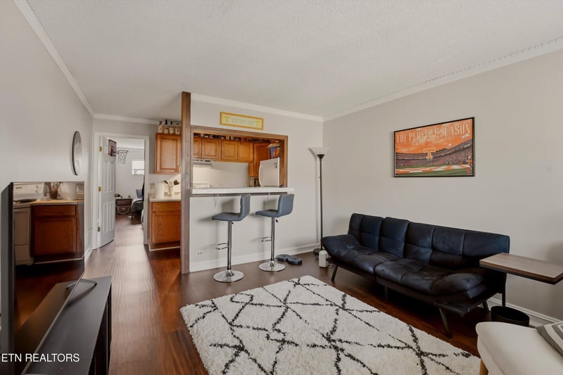 510 14th St #305, Knoxville, TN 37916