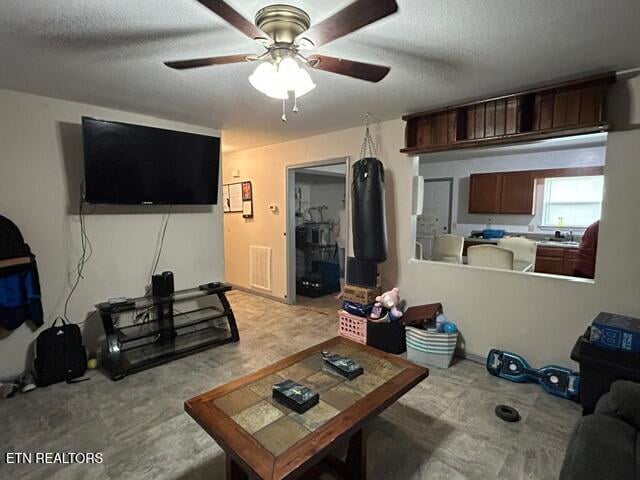 510 Iris Cir, Crossville, TN 38555