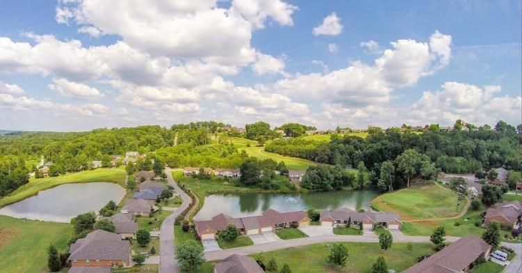 5101 Master Dr, Maryville, TN 37801