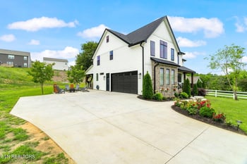 5107 Cain Rd, Knoxville, TN 37921