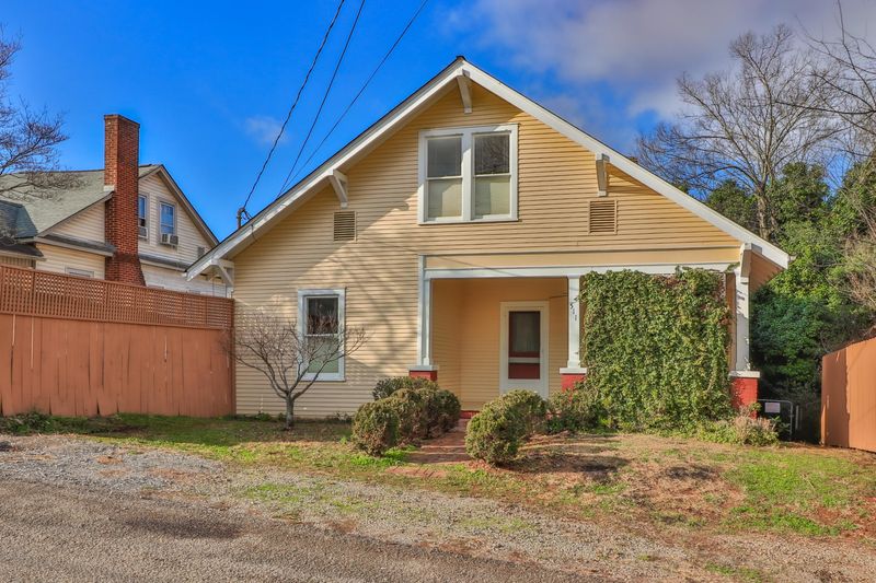 511 High Ave, Knoxville, TN 37920