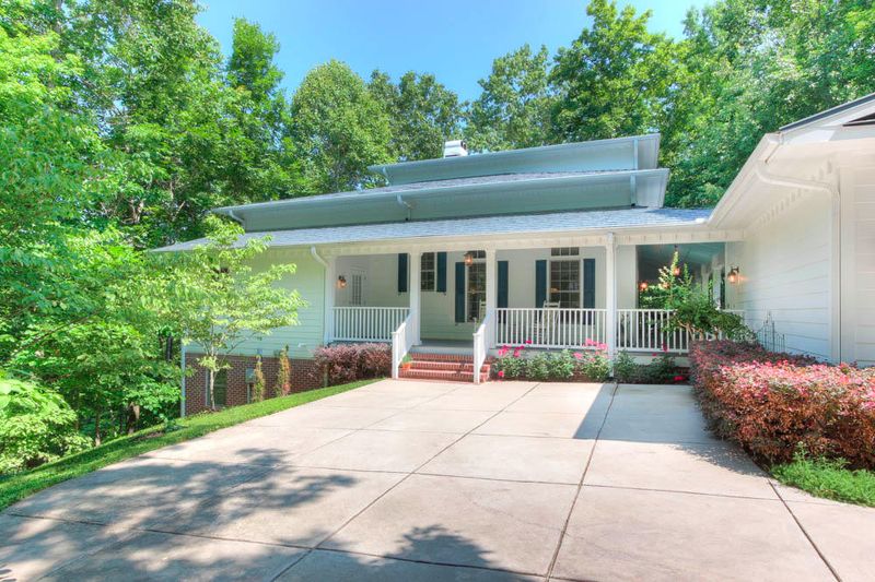 511 Kings Close, Kingston, TN 37763