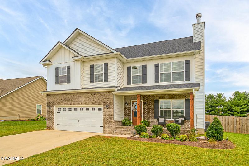 511 Kline Dr, Loudon, TN 37774