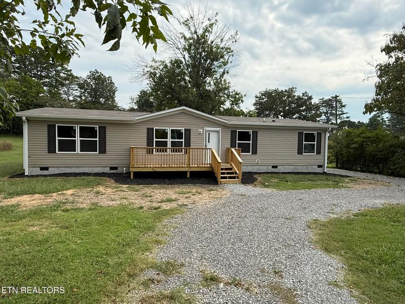511 Old Cemetery Rd, Madisonville, TN 37354