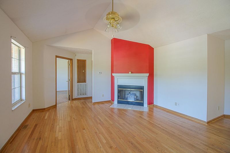 511 Tennessee Cir, Seymour, TN 37865