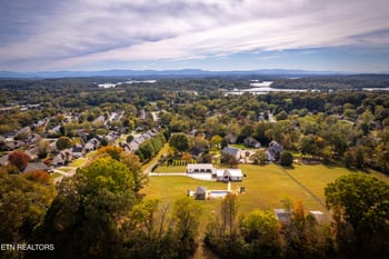 511 Windlass Rd, Knoxville, TN 37934