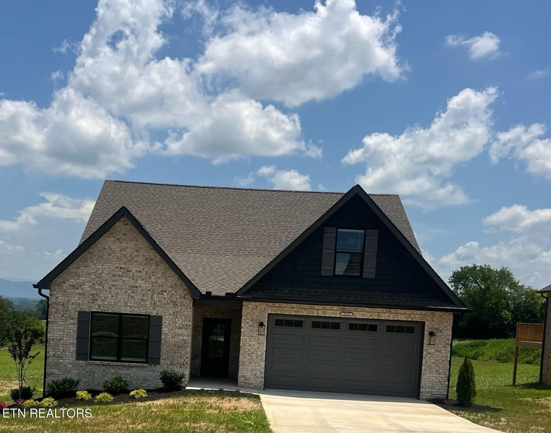 5113 Gregory Rd, Greenback, TN 37742