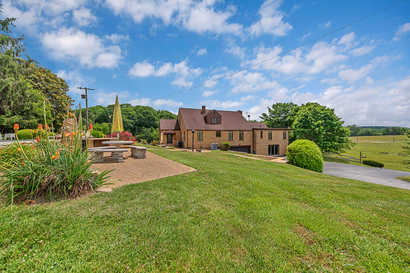 5115 Burkhart Rd, Knoxville, TN 37918