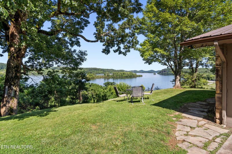 5117 Calderwood Hwy, Tallassee, TN 37878