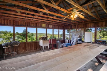 5117 Calderwood Hwy, Tallassee, TN 37878