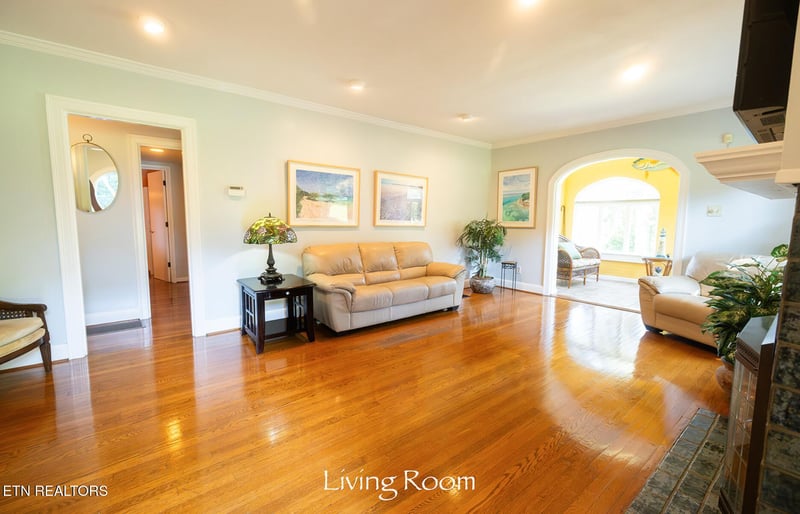 5117 Mckamey Rd, Knoxville, TN 37921