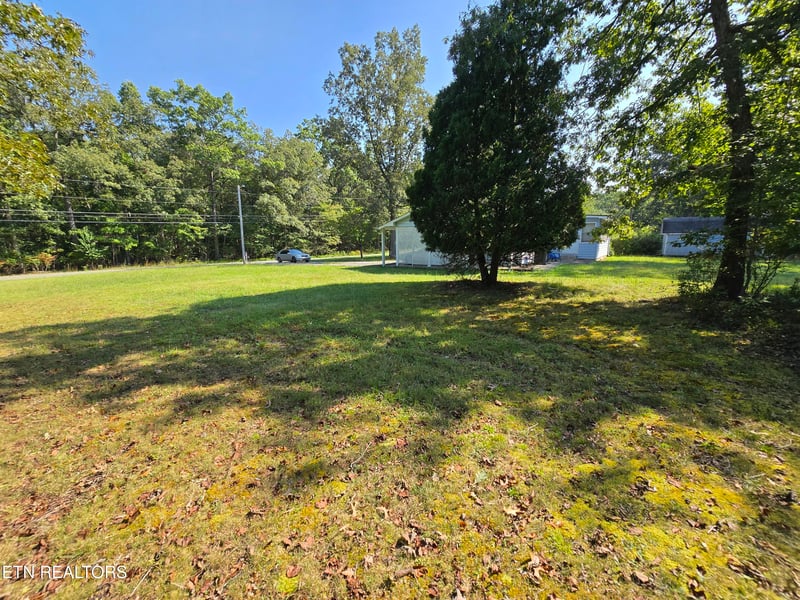 5118 Pawnee Rd, Crossville, TN 38572