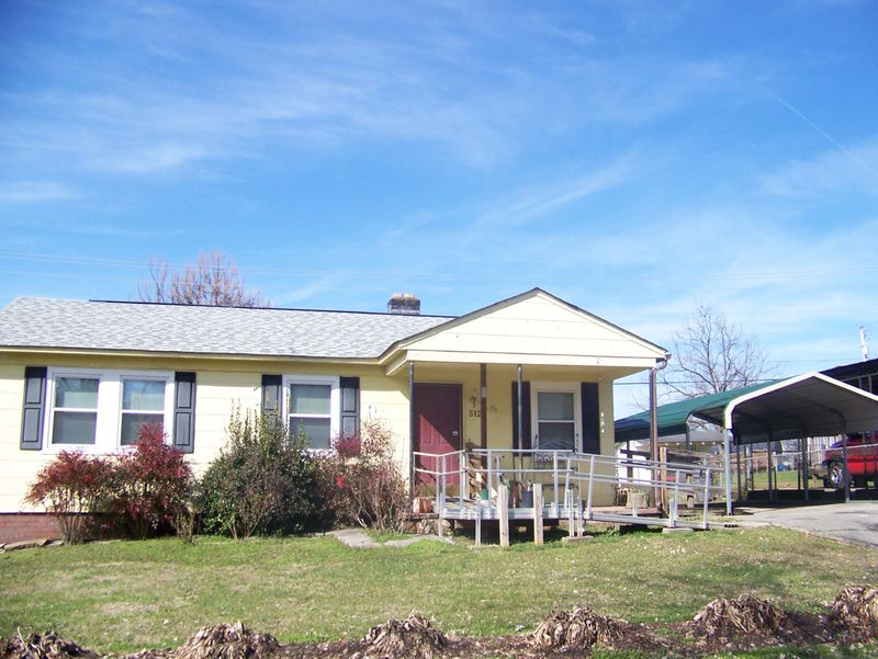 512 Arthur Ave, Maryville, TN 37804