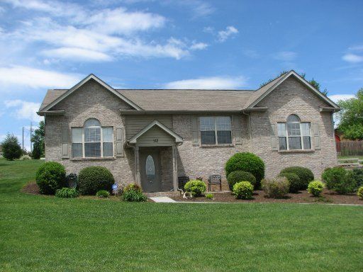 512 Devon St, Seymour, TN 37865