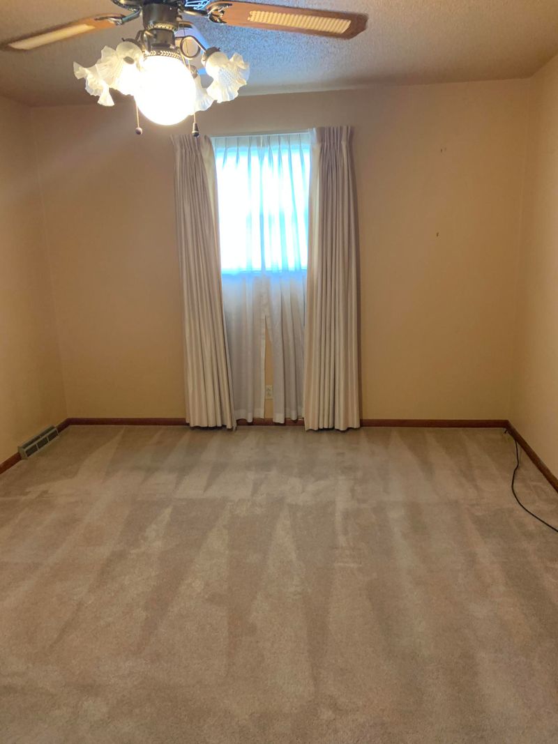 512 Gibbs Ferry Rd, Clinton, TN 37716