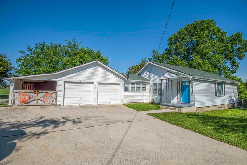 512 Paint Rock Ferry Rd, Kingston, TN 37763