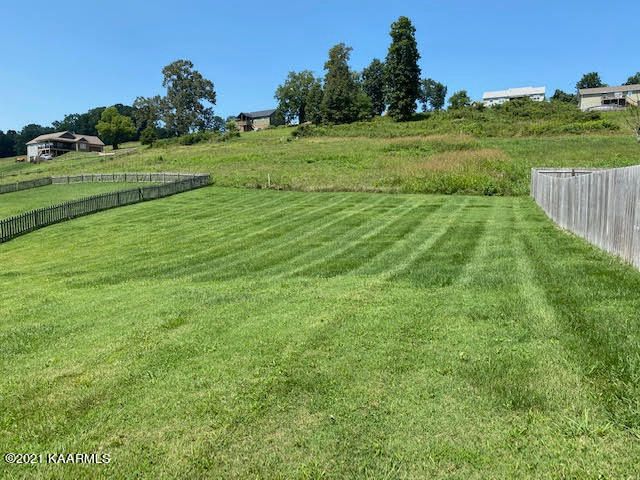 512 S Glen Rd, Maynardville, TN 37807