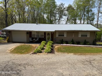 512 Widows Ln, Pioneer, TN 37847