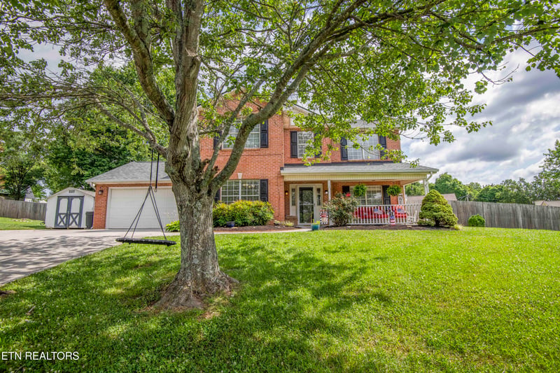 512 Windgate Ct, Powell, TN 37849