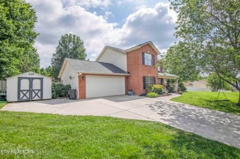 512 Windgate Ct, Powell, TN 37849