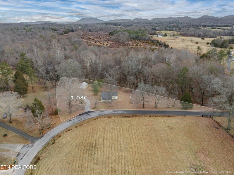 5120 Luttrell Rd, Knoxville, TN 37918
