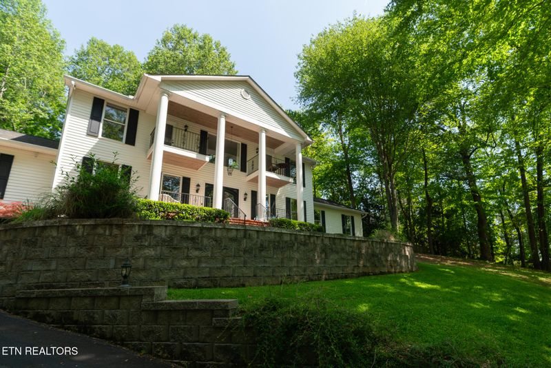 5121 Buckhead Tr, Knoxville, TN 37919