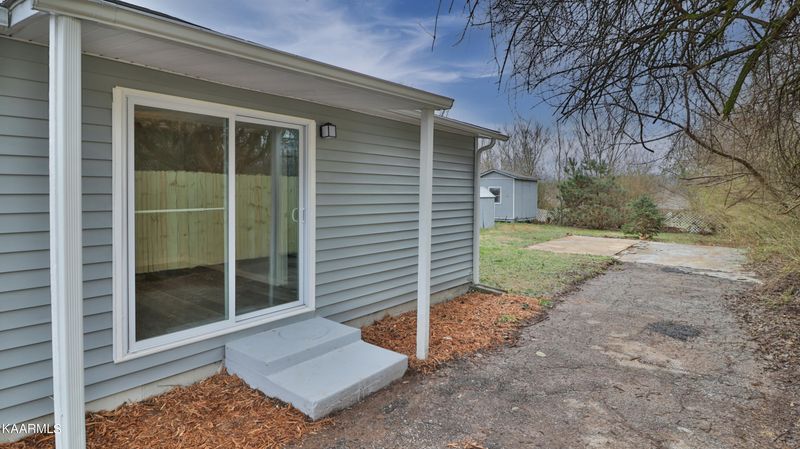 5128 Mcintyre Rd, Knoxville, TN 37914